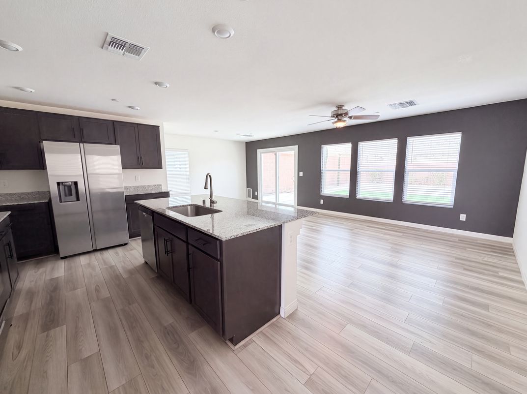 Photo 10 of 56 of 5627 Ridge Run St, Las Vegas, NV