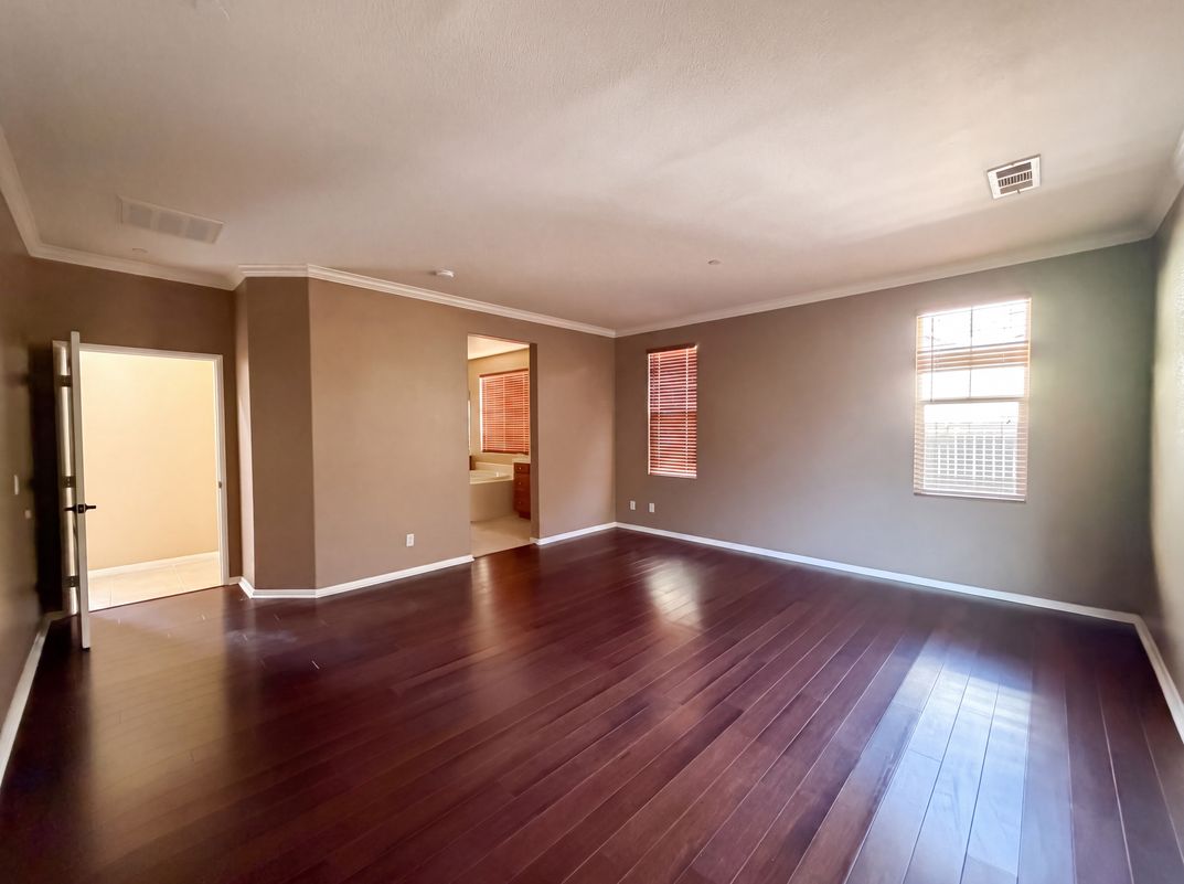 Photo 4 of 39 of 2954 Rangpur Ct, Escondido, CA