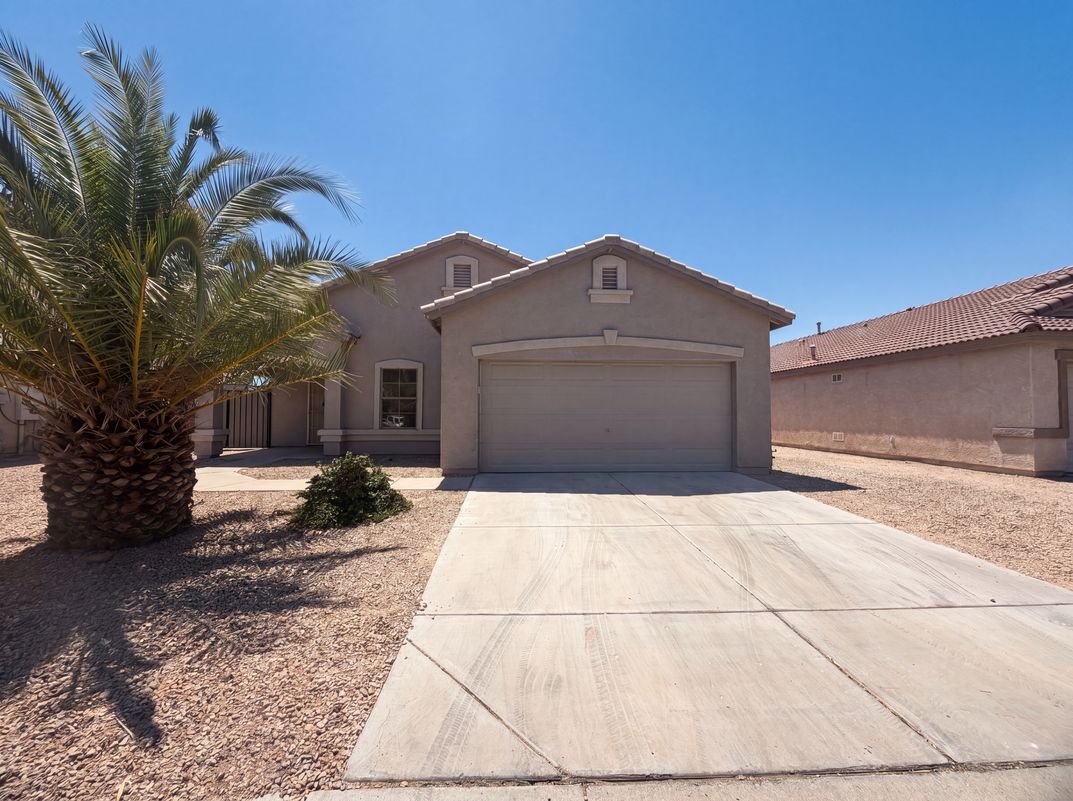 Property photo 1 of 40282 N Przewalski St