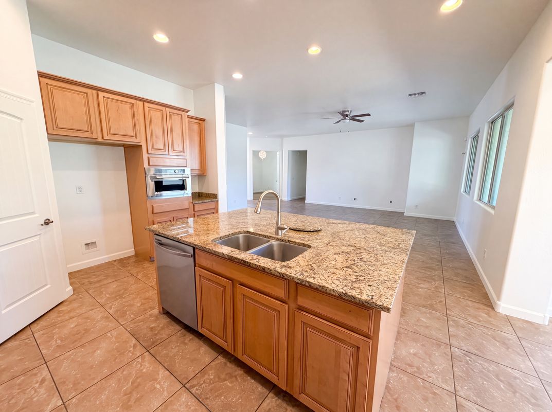 Photo 22 of 40 of 701 E Charlevoix Ave, Gilbert, AZ