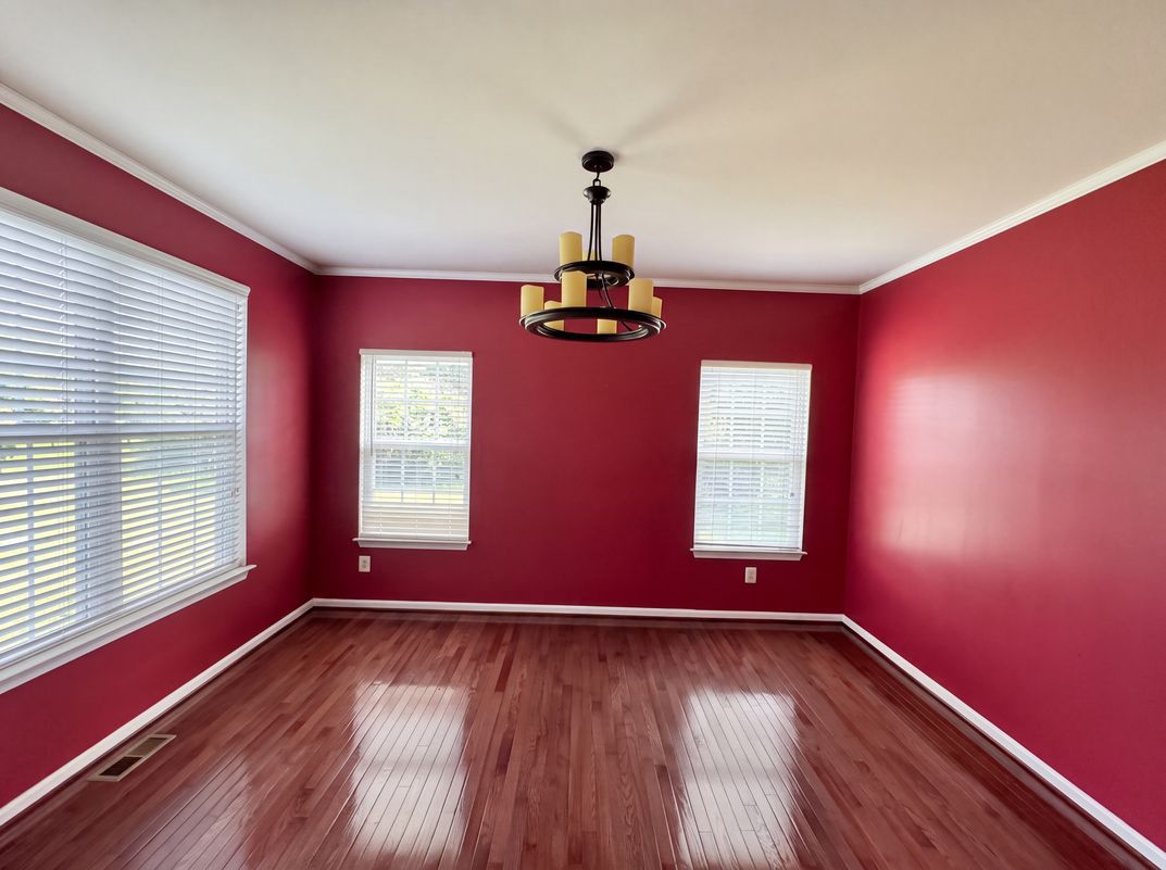 Photo 11 of 33 of 11625 Mica Pl, Lovettsville, VA