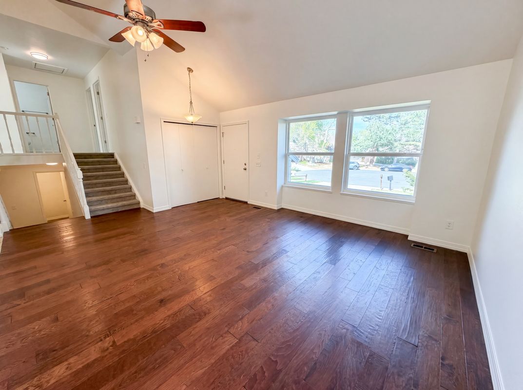 Photo 10 of 40 of 10330 E Weaver Pl, Englewood, CO