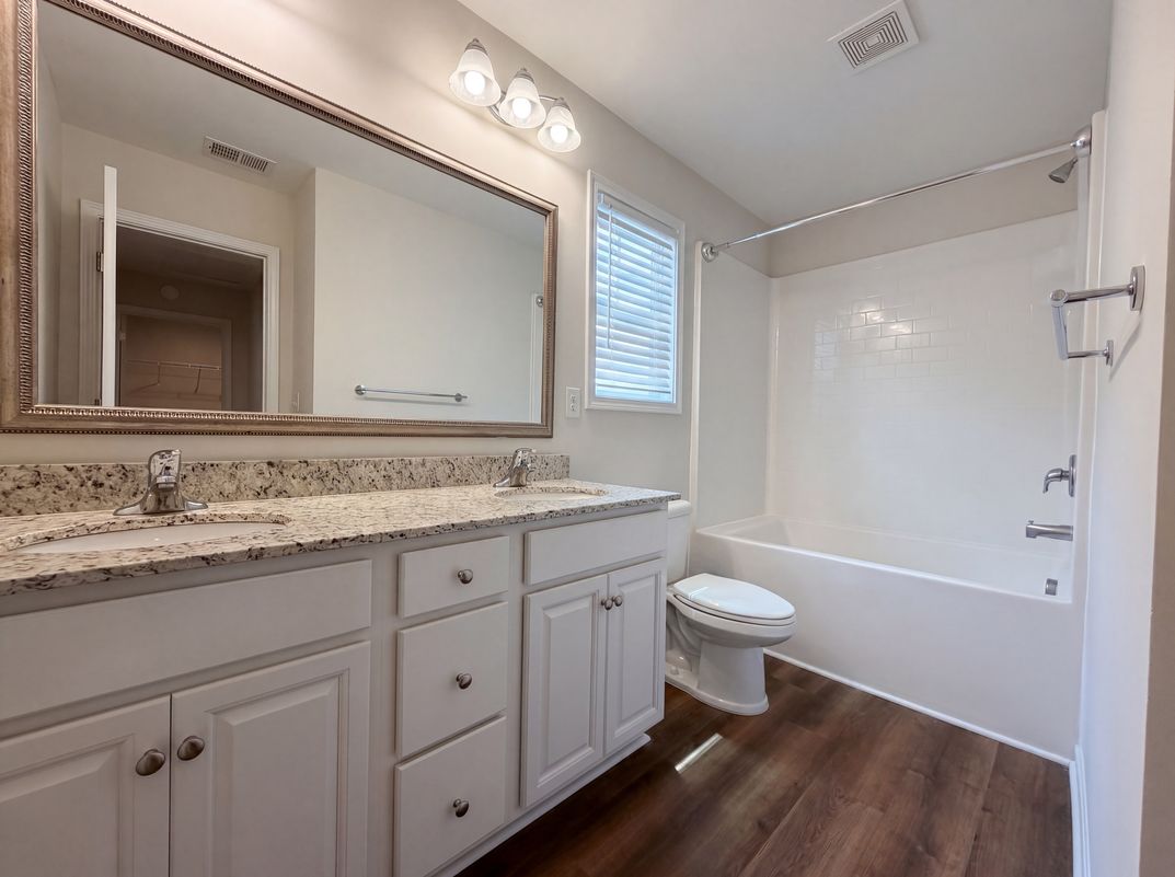 Photo 15 of 22 of 164 Highland Park Ct, Easley, SC
