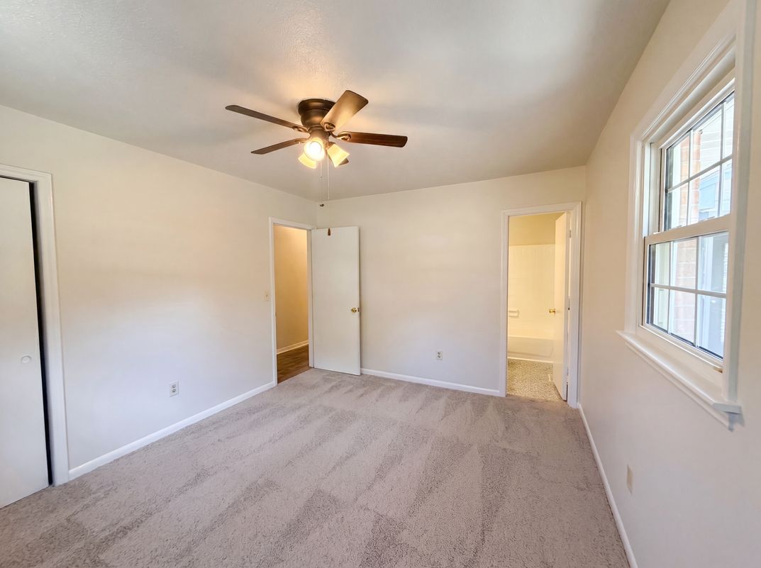 Photo 11 of 17 of 2611 Freemont Rd, Durham, NC