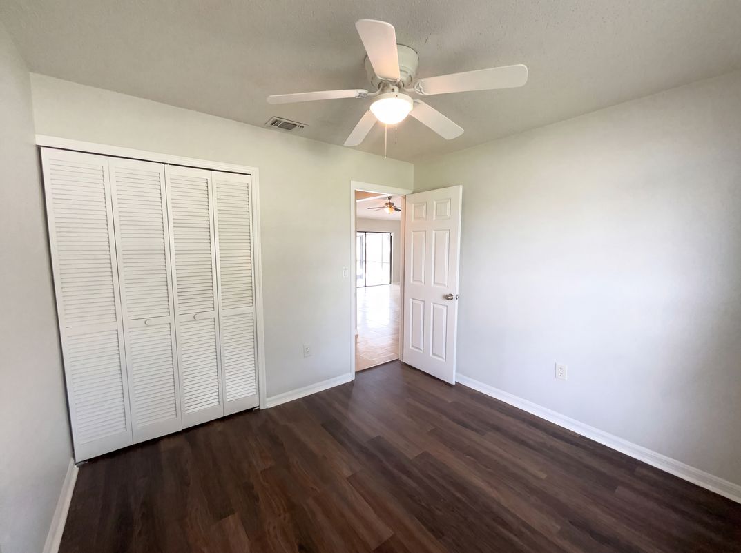 Photo 11 of 25 of 103 Dulverton Way, Kissimmee, FL