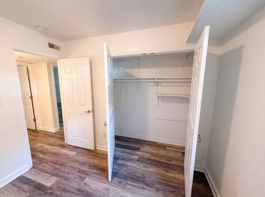 Photo 15 of 16 of 7040 Longstreet Dr, Raleigh, NC