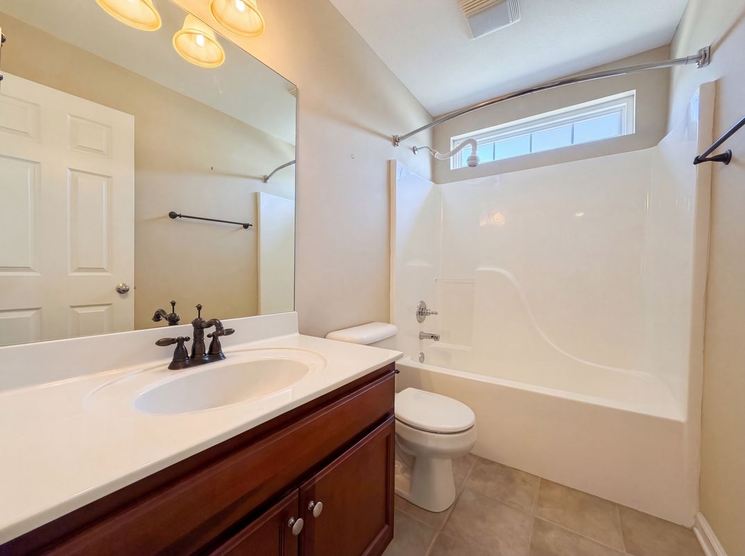 Photo 18 of 26 of 6937 Bucksland Dr, Ooltewah, TN