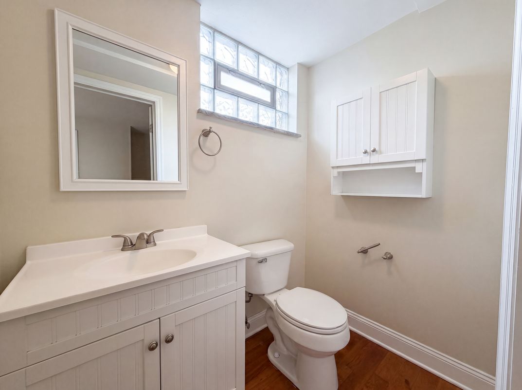 Photo 19 of 31 of 10489 Cinderella Dr, Montgomery, OH