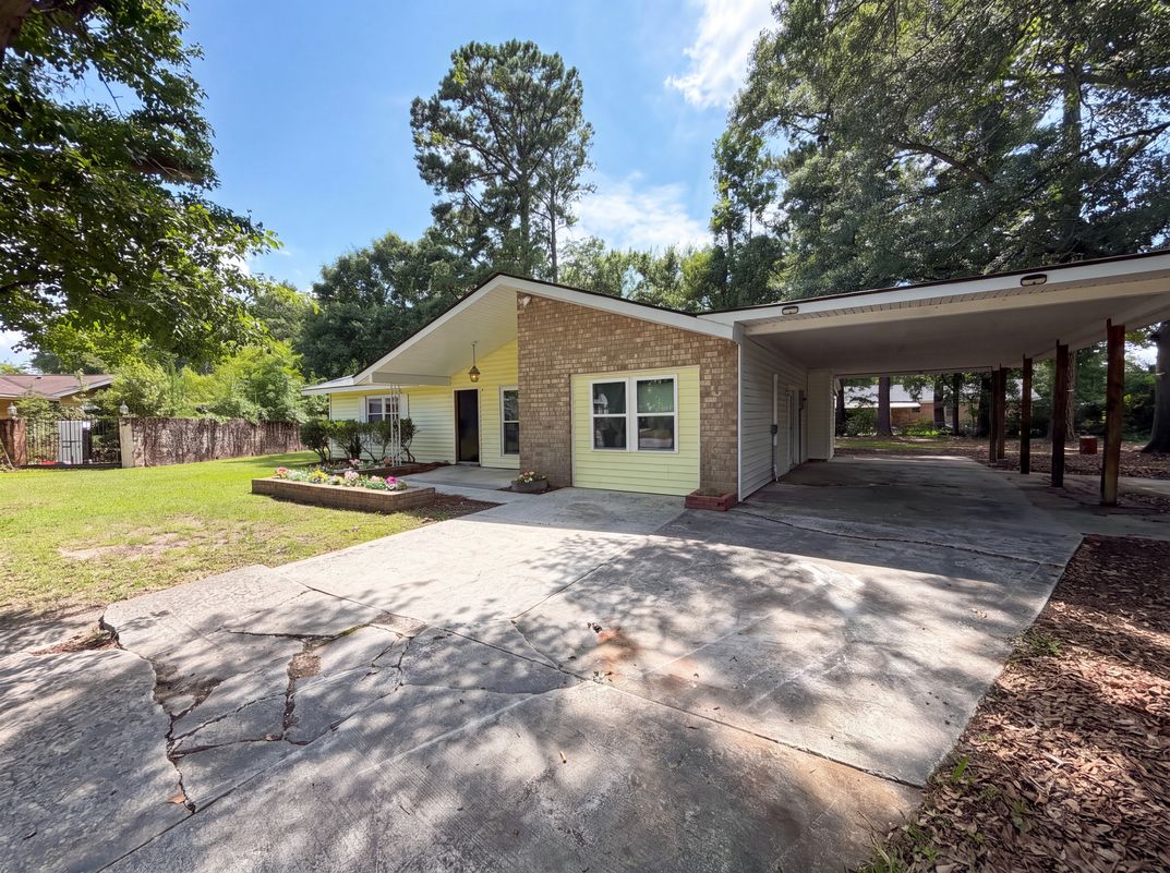 Photo 22 of 24 of 619 Piedmont Ln, Ladson, SC