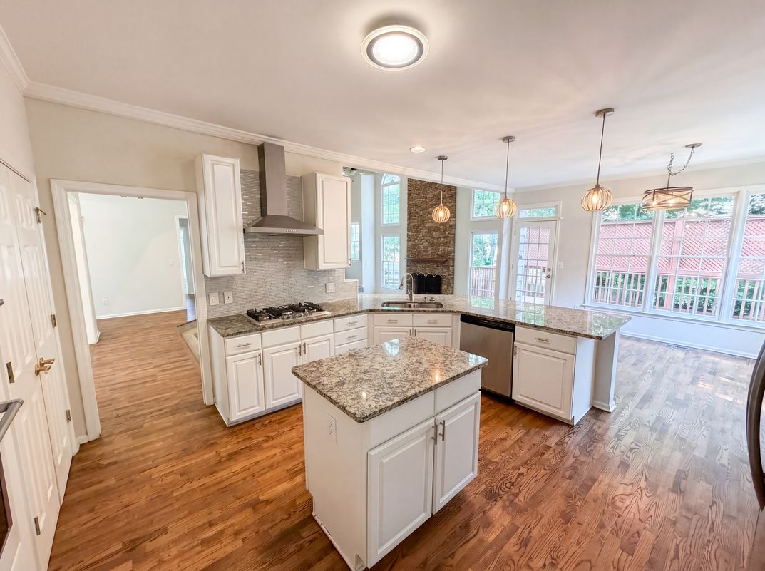 Photo 2 of 33 of 165 Fieldstone Edge, Alpharetta, GA