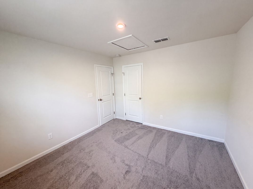 Photo 11 of 18 of 943 Sequoia Dr, Lexington, SC