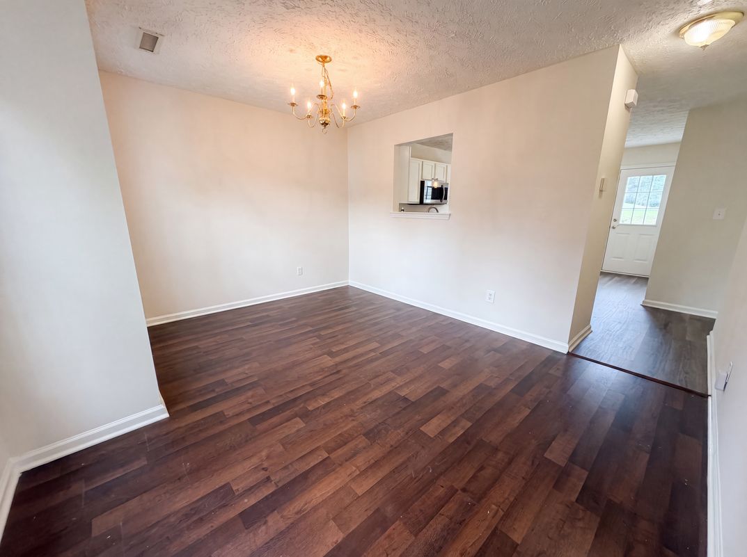 Photo 8 of 18 of 3358 Neptune Dr, Raleigh, NC