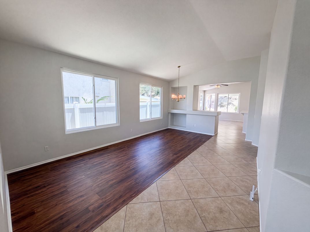 Photo 10 of 28 of 13477 Fairfield Dr, Corona, CA