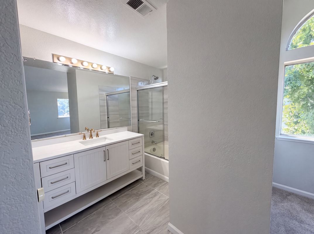 Photo 28 of 41 of 5150 Brookfield Ct, Antioch, CA