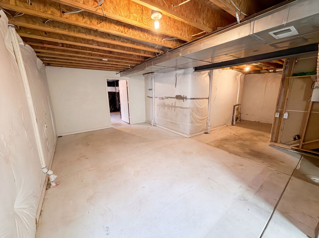 Photo 27 of 31 of 10253 Uravan St, Commerce City, CO