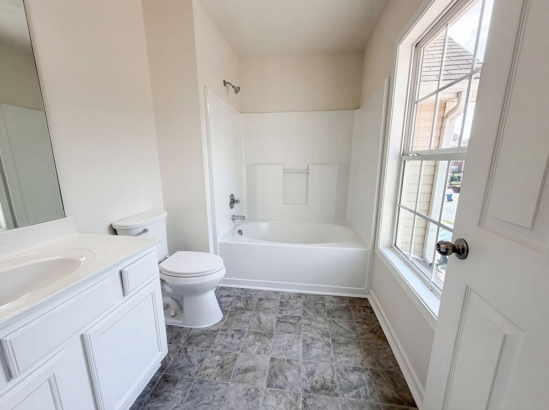 Photo 17 of 23 of 258 Alcovy Walk Dr, Lawrenceville, GA