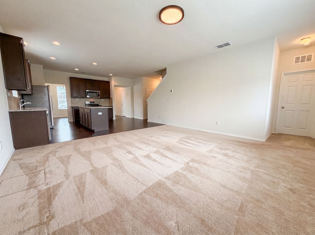Property photo 3 of 10611 Mary Scheel Ln