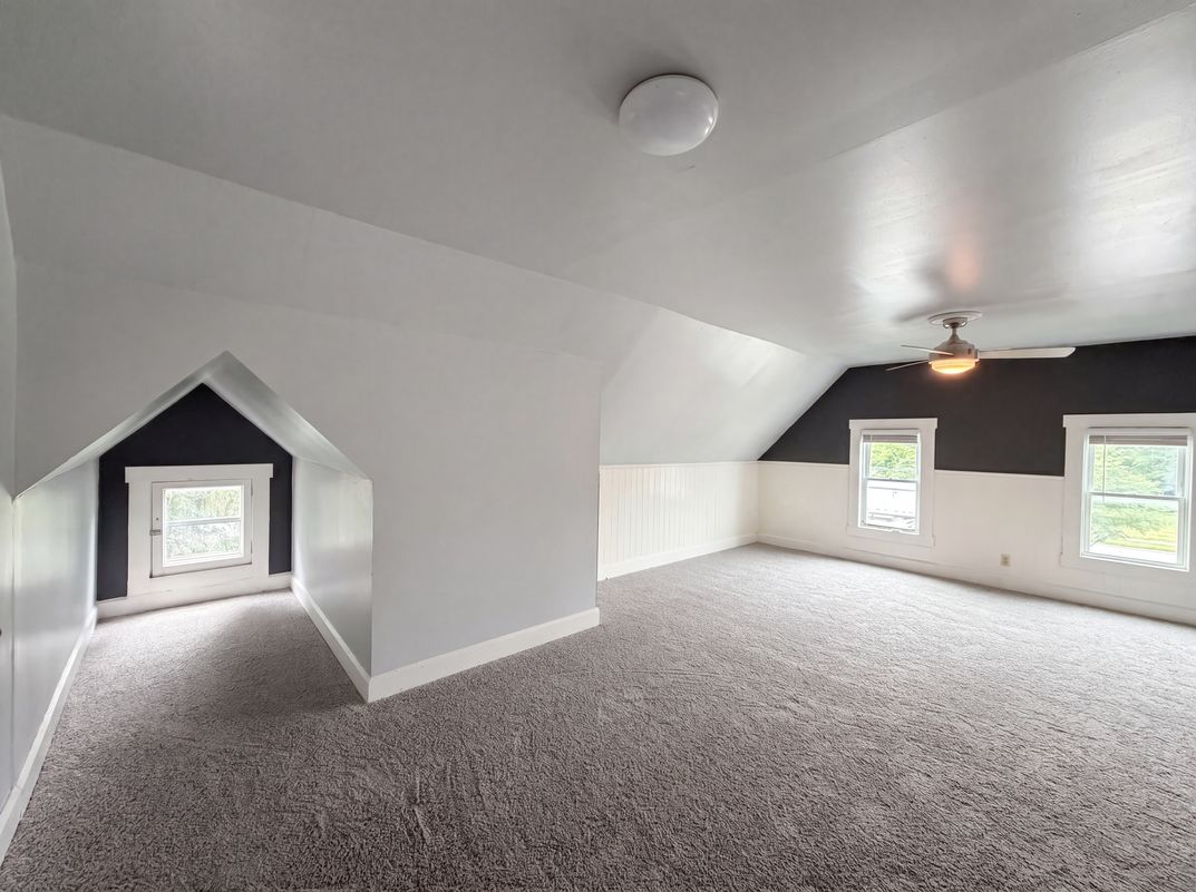 Photo 16 of 25 of 1510 E Raymond St, Indianapolis, IN