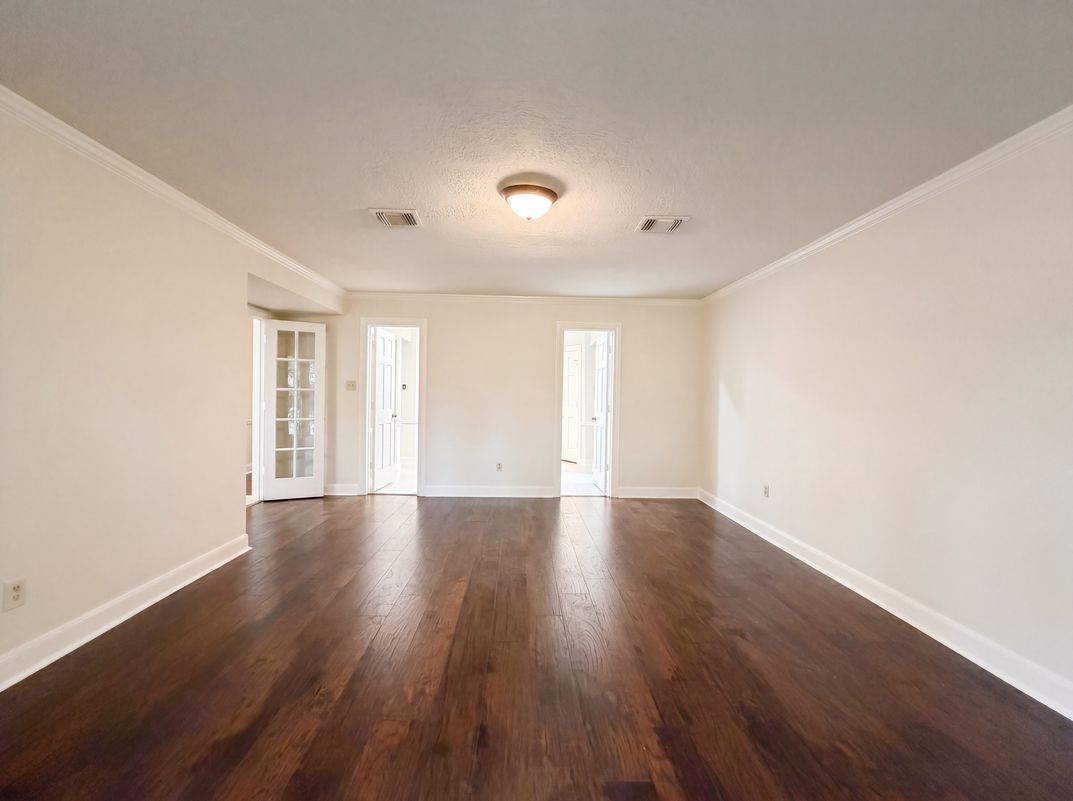 Photo 9 of 27 of 6902 Fawncliff Dr, Houston, TX