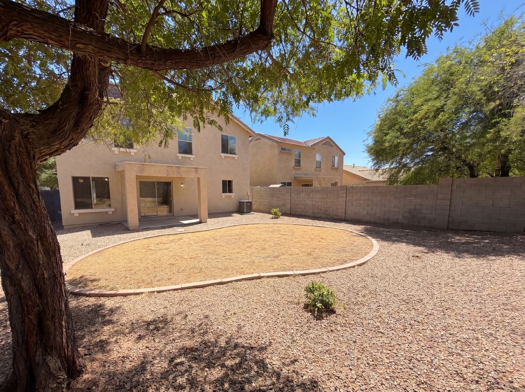 Photo 25 of 27 of 13976 W Port Royale Ln, Surprise, AZ