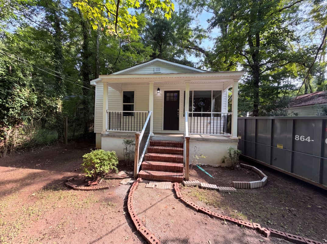 Photo 16 of 17 of 511 Manigault St, Winnsboro, SC