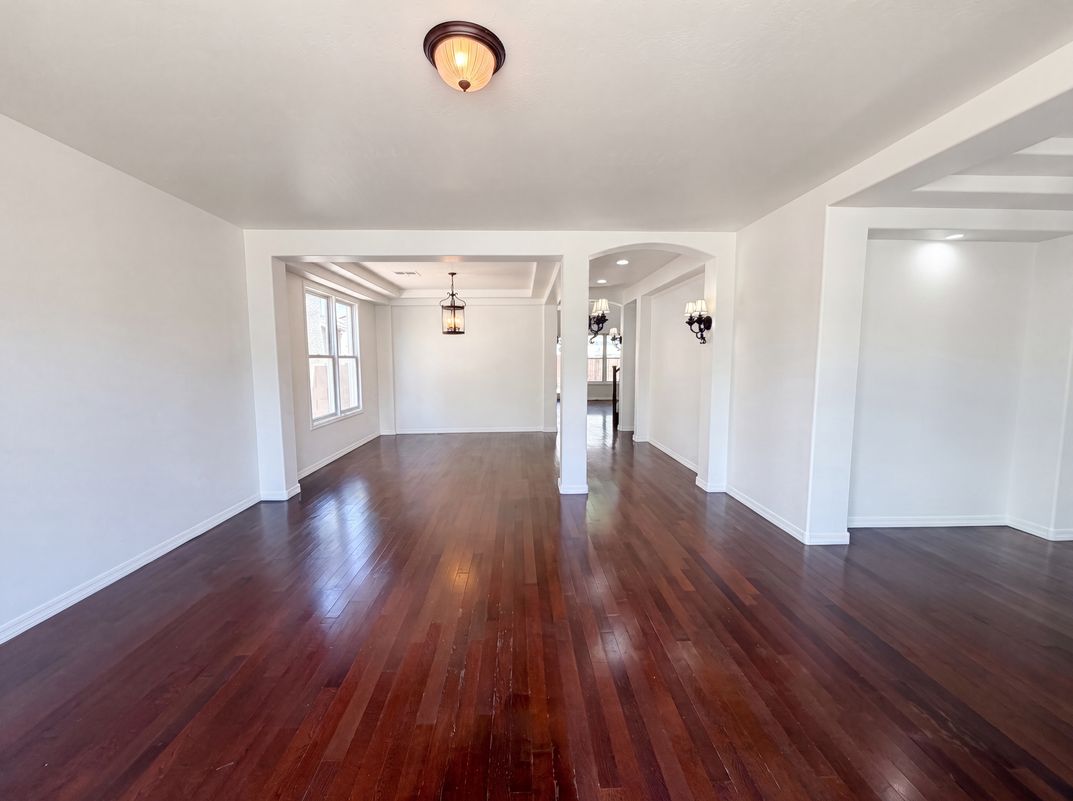 Photo 9 of 46 of 4118 W Saint Anne Ave, Phoenix, AZ