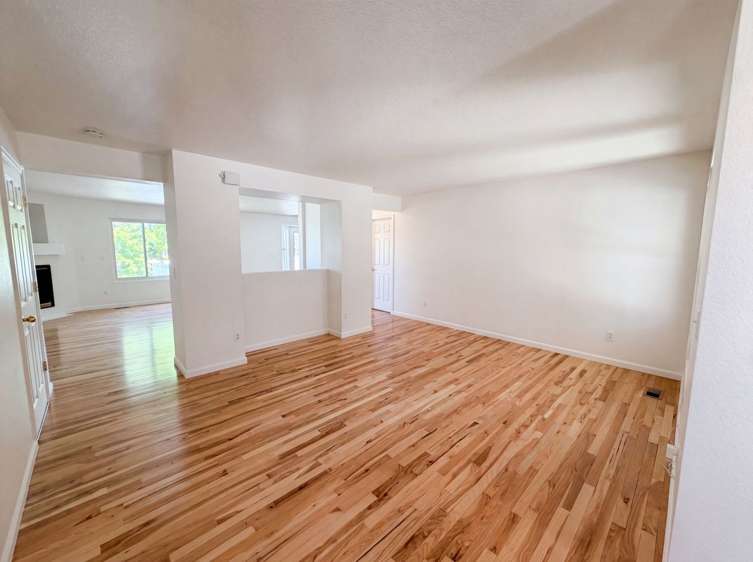Photo 3 of 29 of 7190 Pine Hills Way, Littleton, CO