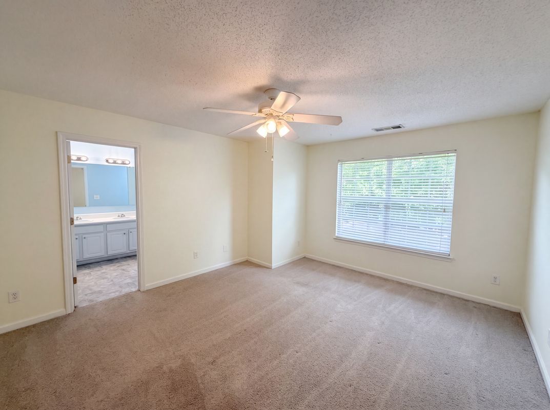 Photo 11 of 20 of 2350 Heritage Park Cir NW, Kennesaw, GA