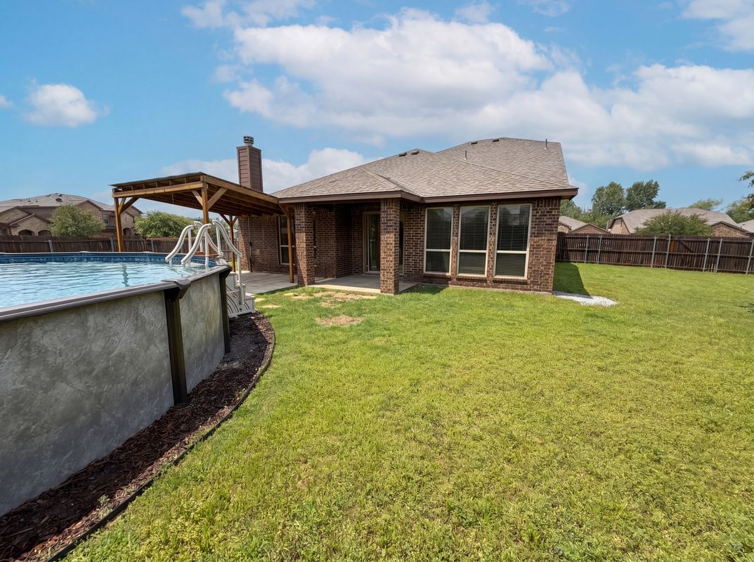 Photo 5 of 19 of 1217 Ashley Dr, Weatherford, TX