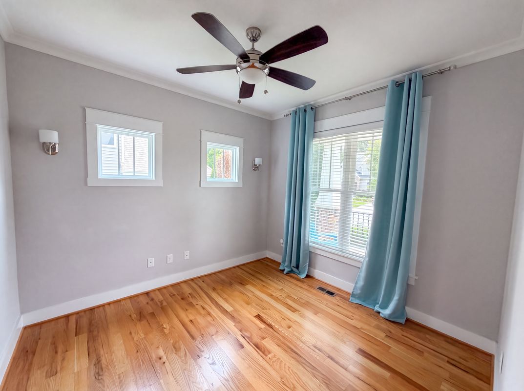 Photo 10 of 27 of 3224 Barkham Dr, Midlothian, VA