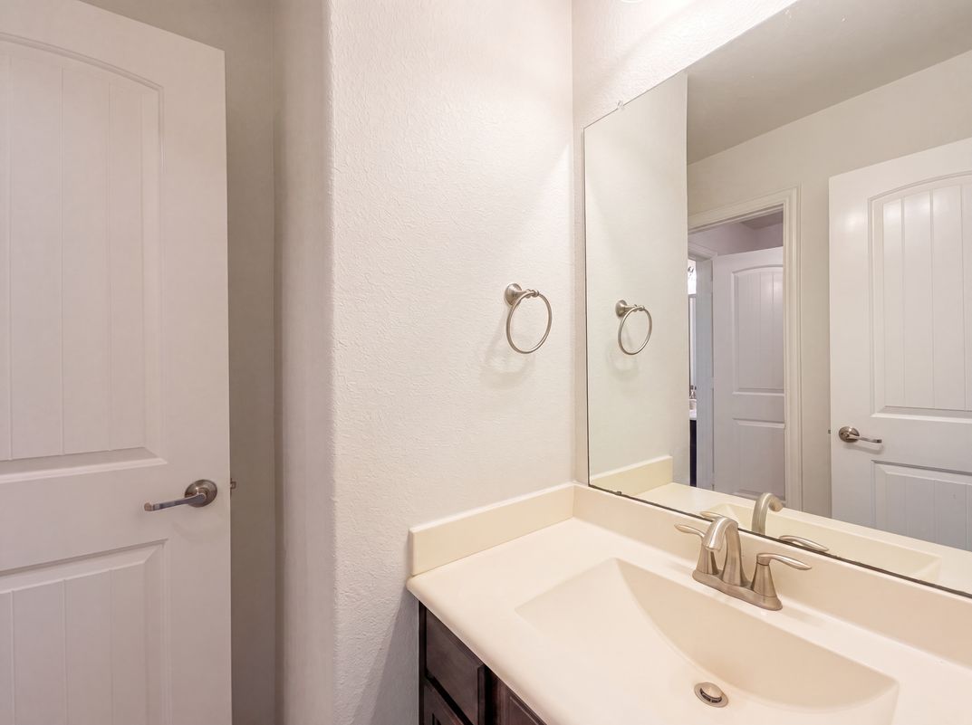 Photo 15 of 22 of 17118 Jetton Park Ln, Humble, TX