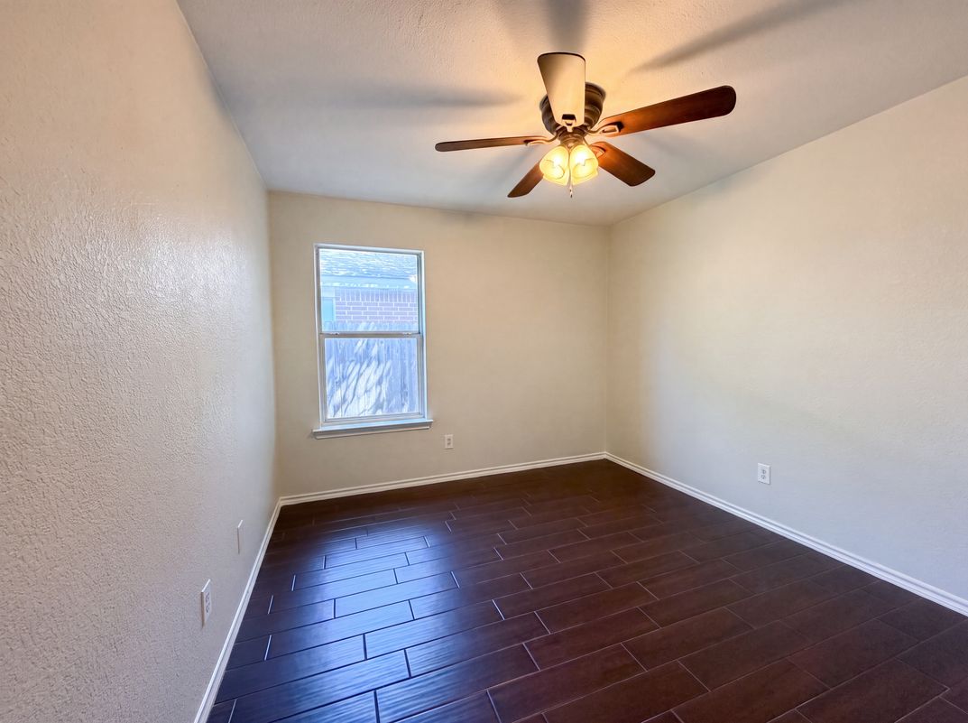 Photo 14 of 18 of 825 Adams Dr, Burleson, TX