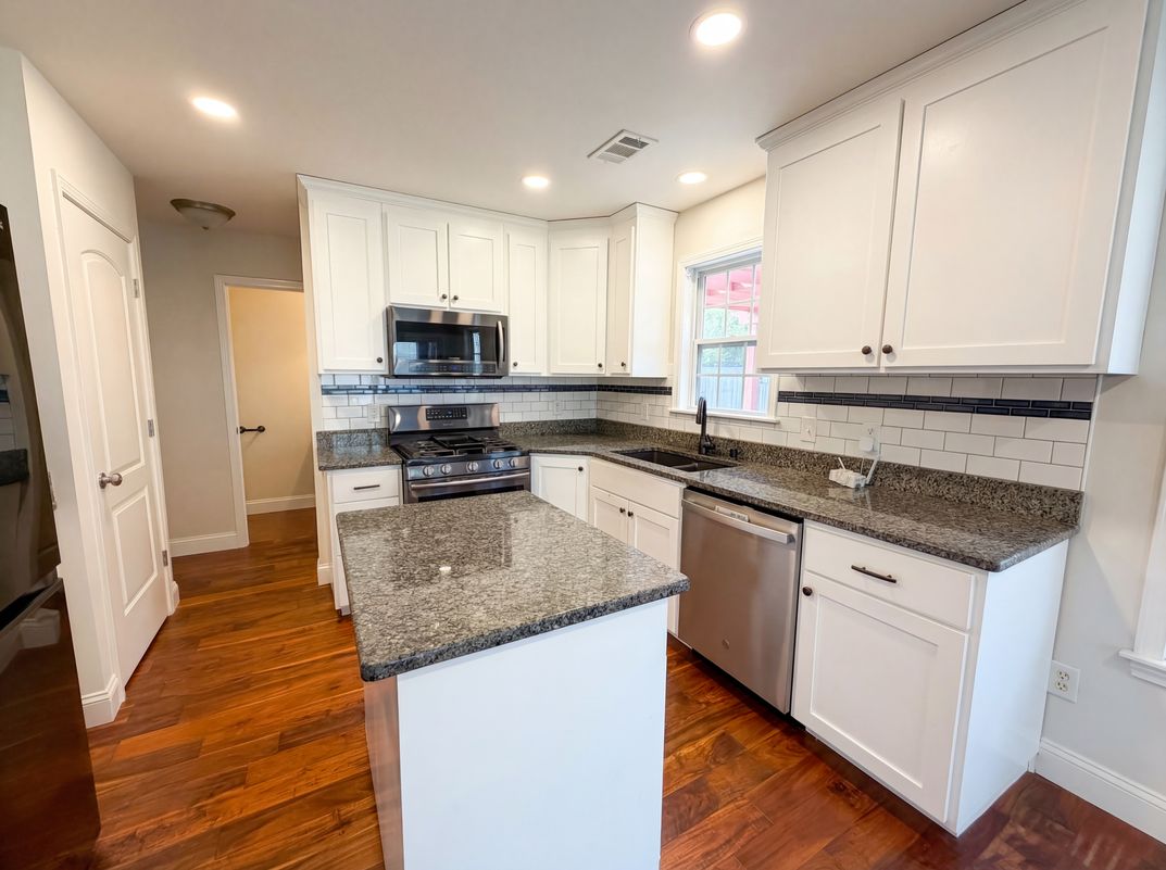 Photo 2 of 21 of 202 Arbor Oaks Dr, Summerville, SC