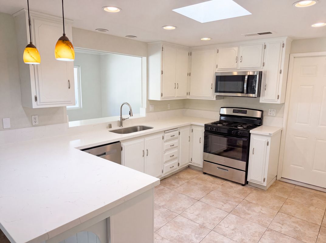 Photo 7 of 23 of 54804 Martinez Trl, Yucca Valley, CA
