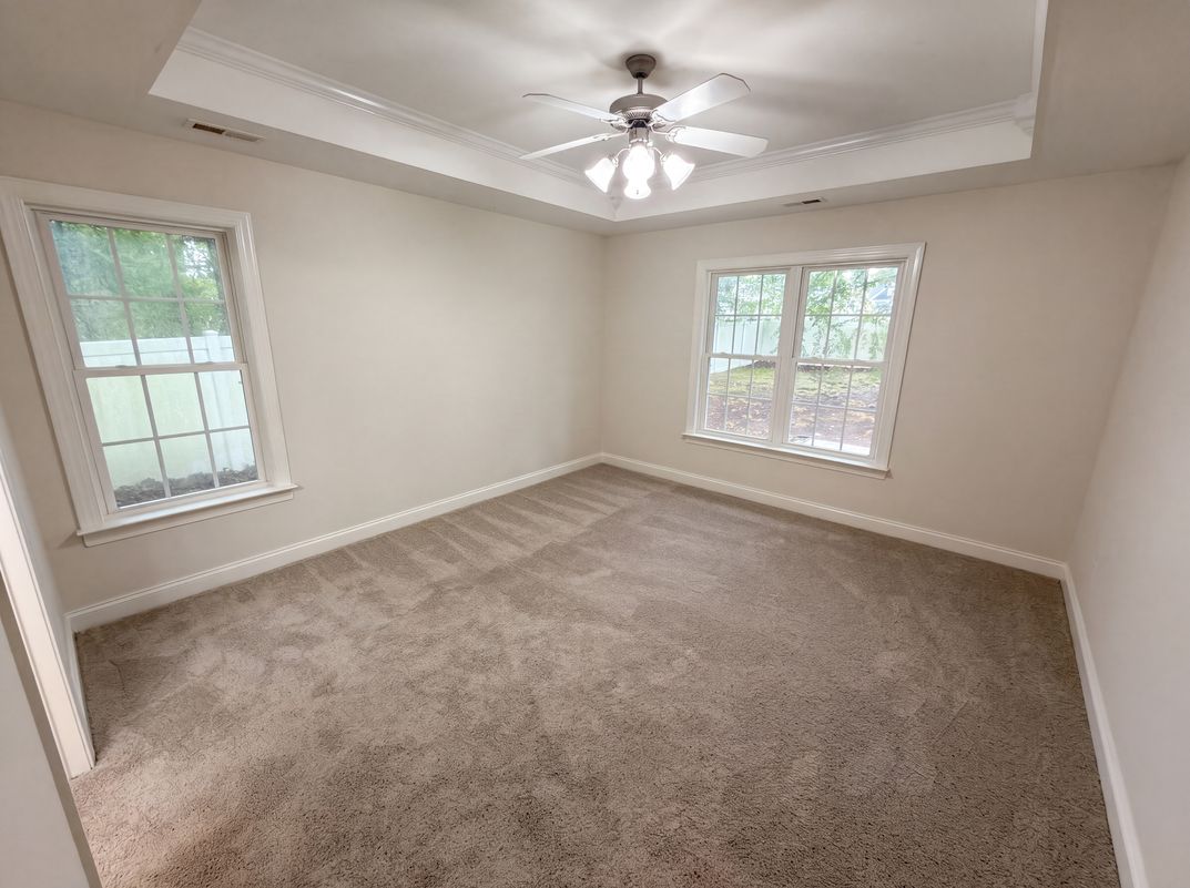 Photo 4 of 19 of 2037 Olde Towne Dr, Monroe, NC