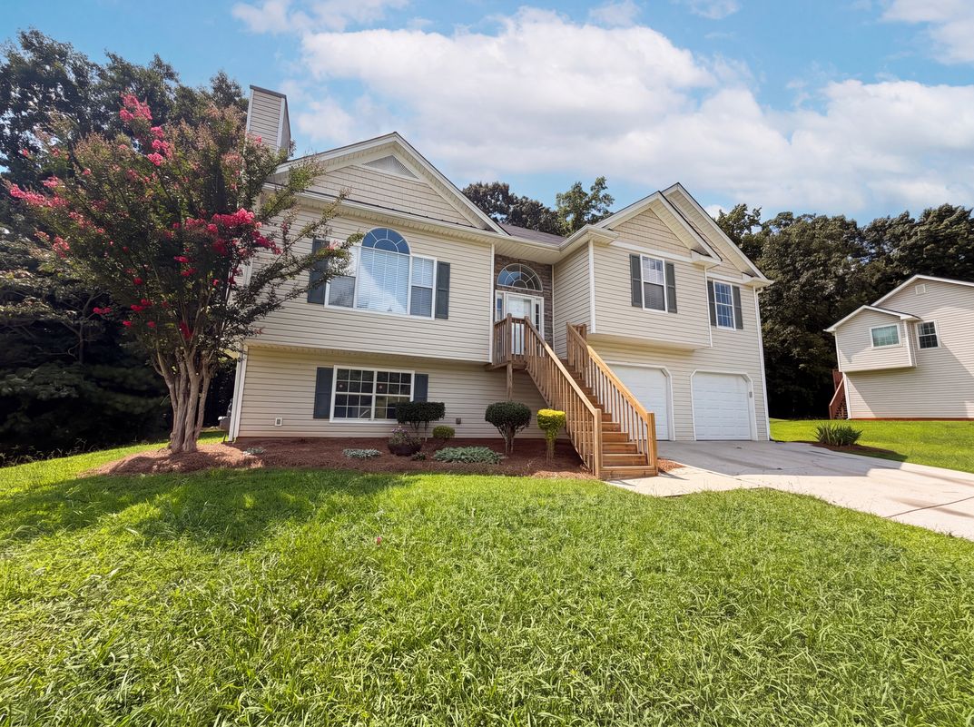 Photo 19 of 23 of 59 Paradise Cir, Douglasville, GA