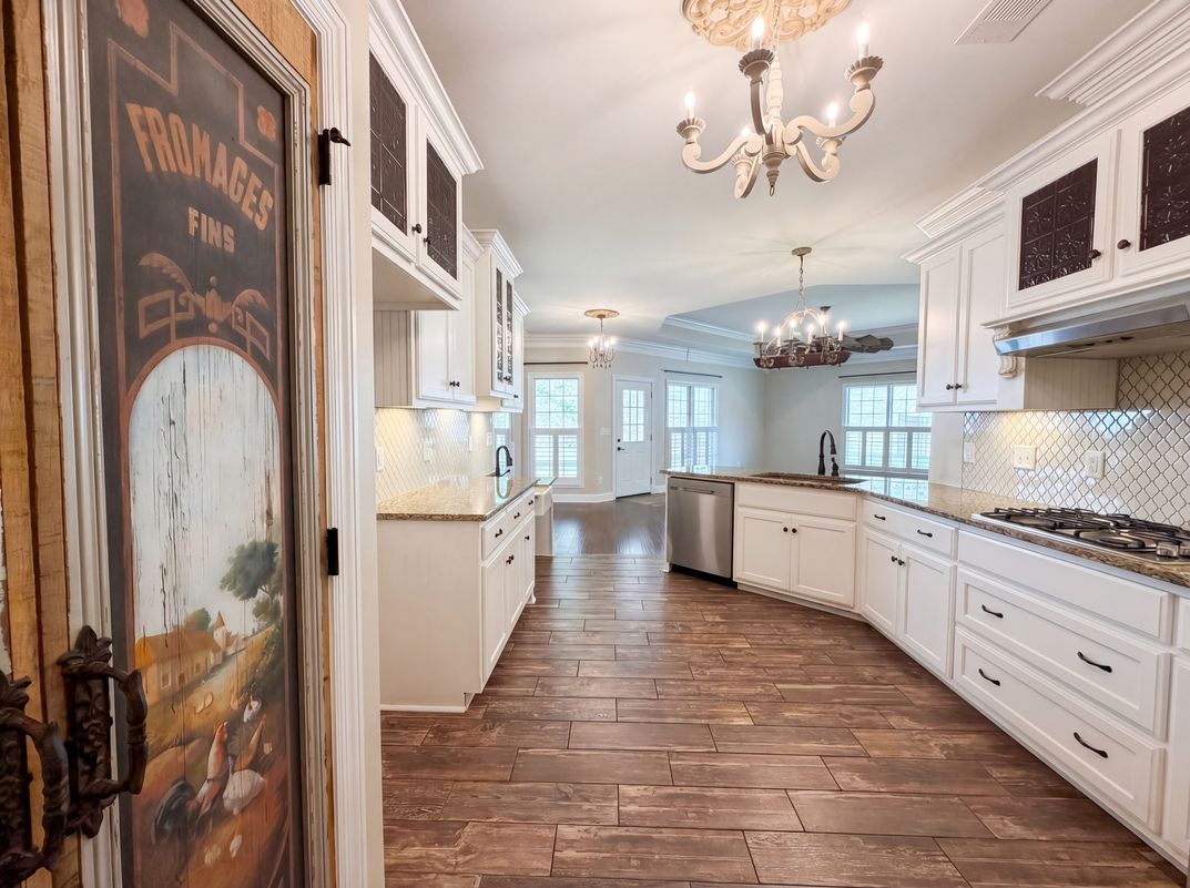 Photo 15 of 27 of 7009 Whisperwood Ave, Spring Hill, TN