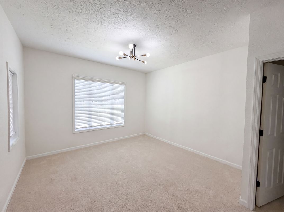 Photo 4 of 20 of 37 N Sherman Dr, Indianapolis, IN