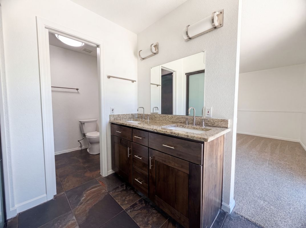 Photo 12 of 17 of 1307 W Alamo Dr, Chandler, AZ