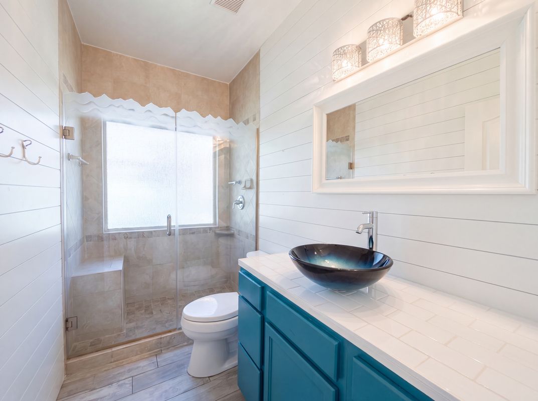 Photo 16 of 24 of 2404 Royal Birkdale Dr, Plano, TX