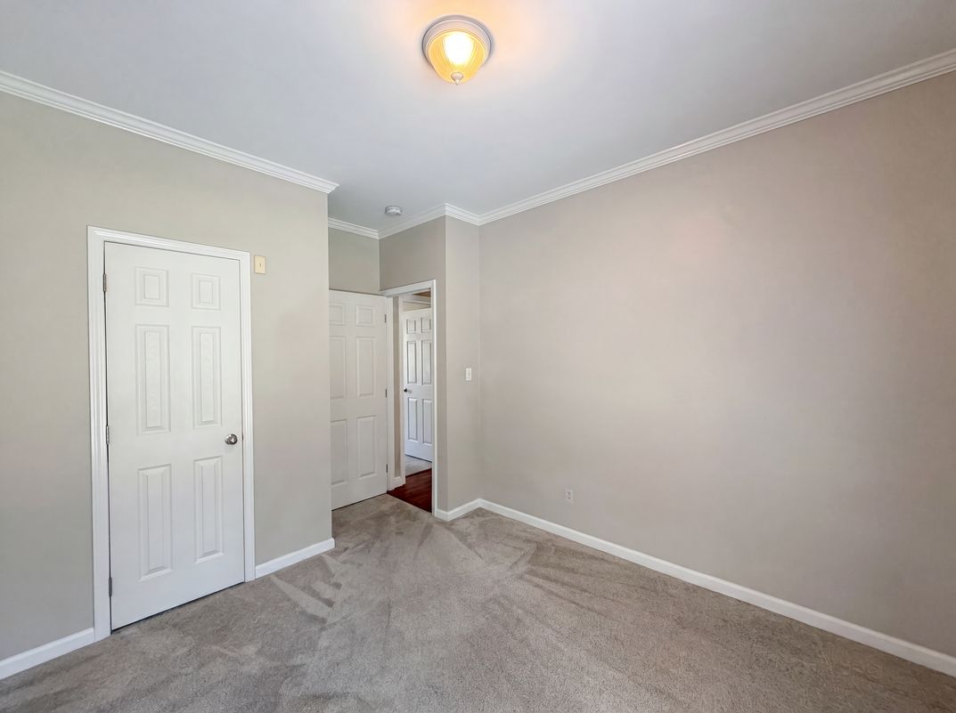 Photo 11 of 19 of 3622 Gibson Rd, Durham, NC