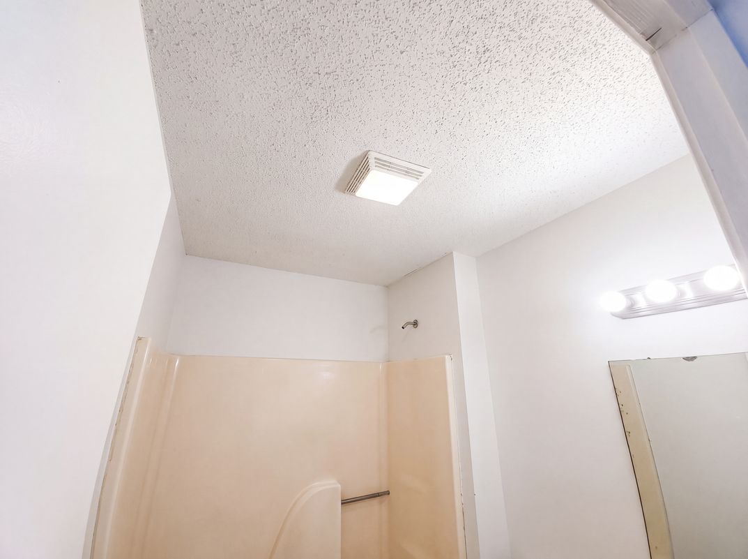 Photo 31 of 58 of 4334 Morningside Dr, Helena, AL