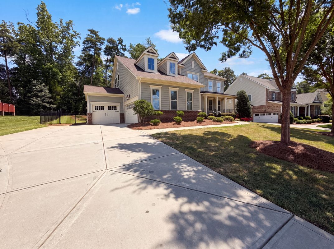 Photo 18 of 21 of 147 Monteray Oaks Cir, Fort Mill, SC