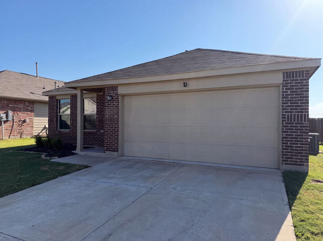 Photo 15 of 17 of 14524 Camino Real Dr, Haslet, TX