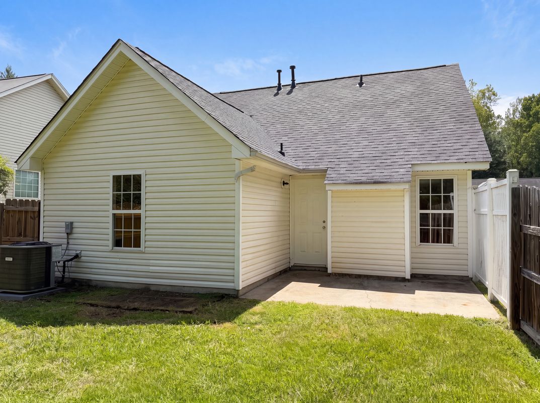 Photo 5 of 16 of 2025 Duke Adam St, Kannapolis, NC