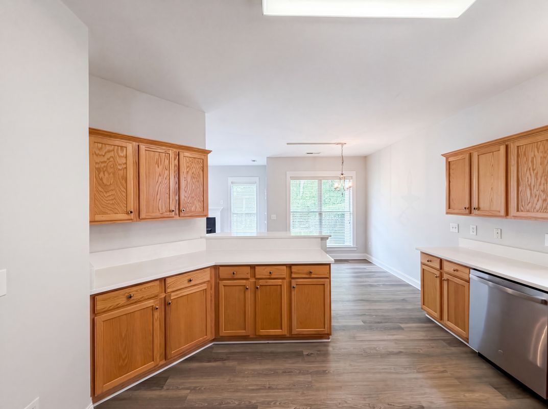 Photo 16 of 21 of 10801 Cokesbury Ln, Raleigh, NC
