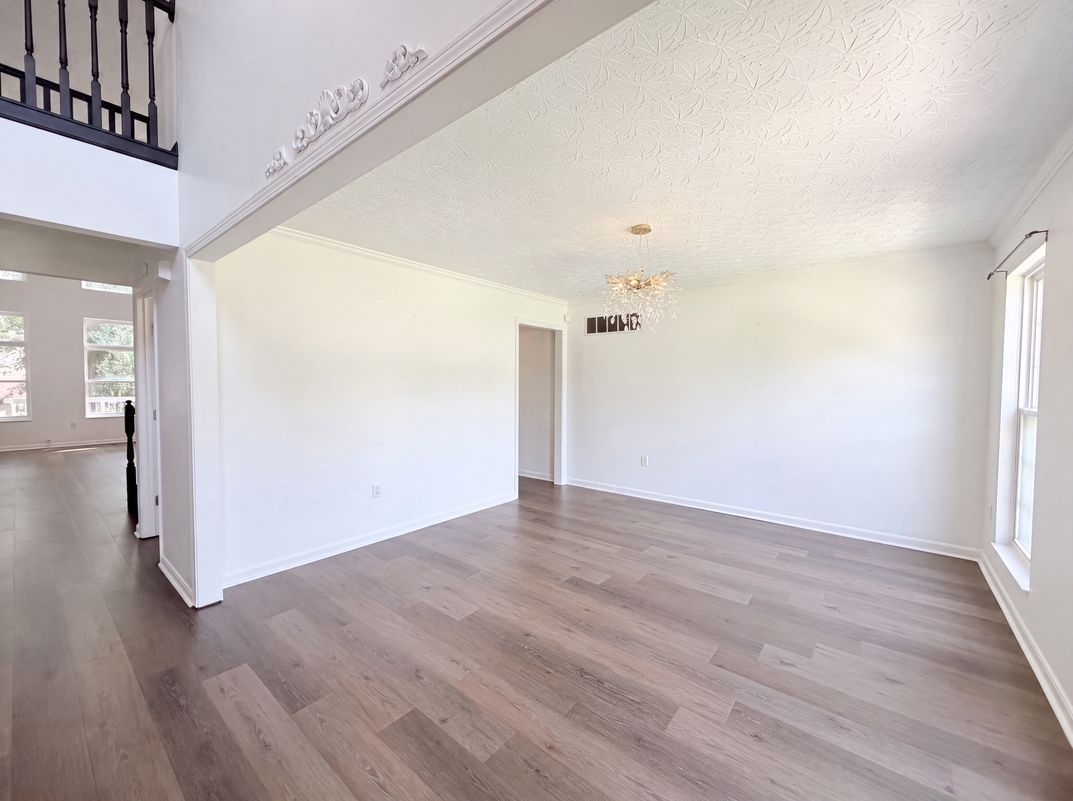 Photo 13 of 43 of 9212 Cedar Gate Dr, Loveland, OH