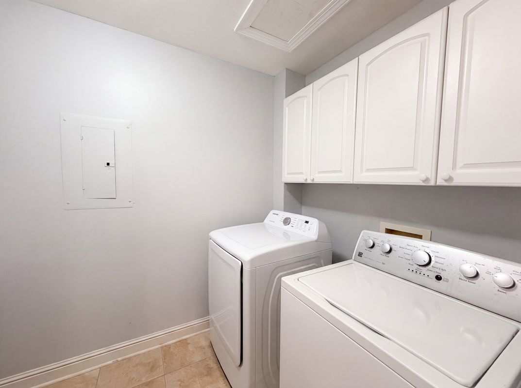 Photo 23 of 84 of 7030 Willowick Dr, Brentwood, TN