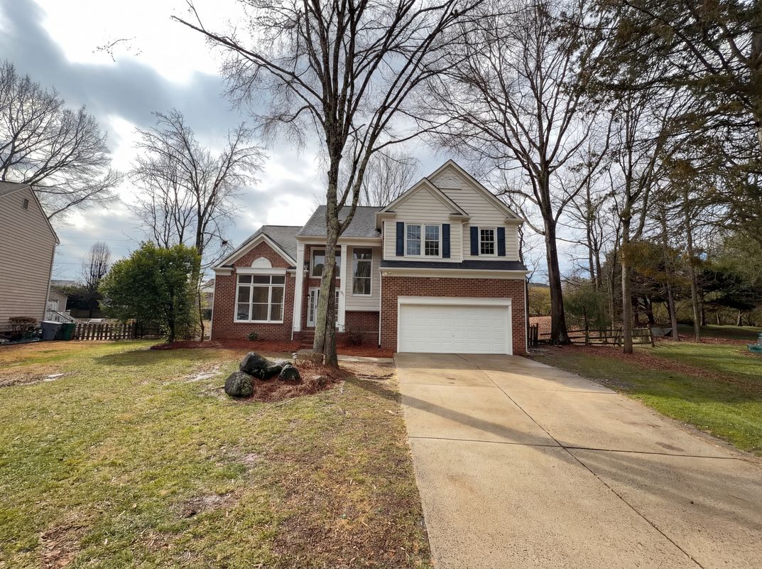 8141 Long Nook Ln Charlotte NC 28277
