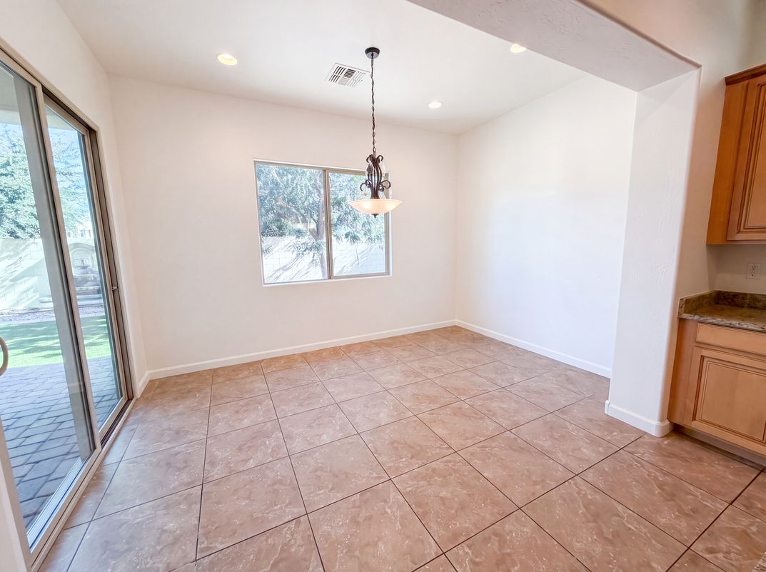 Photo 21 of 40 of 701 E Charlevoix Ave, Gilbert, AZ